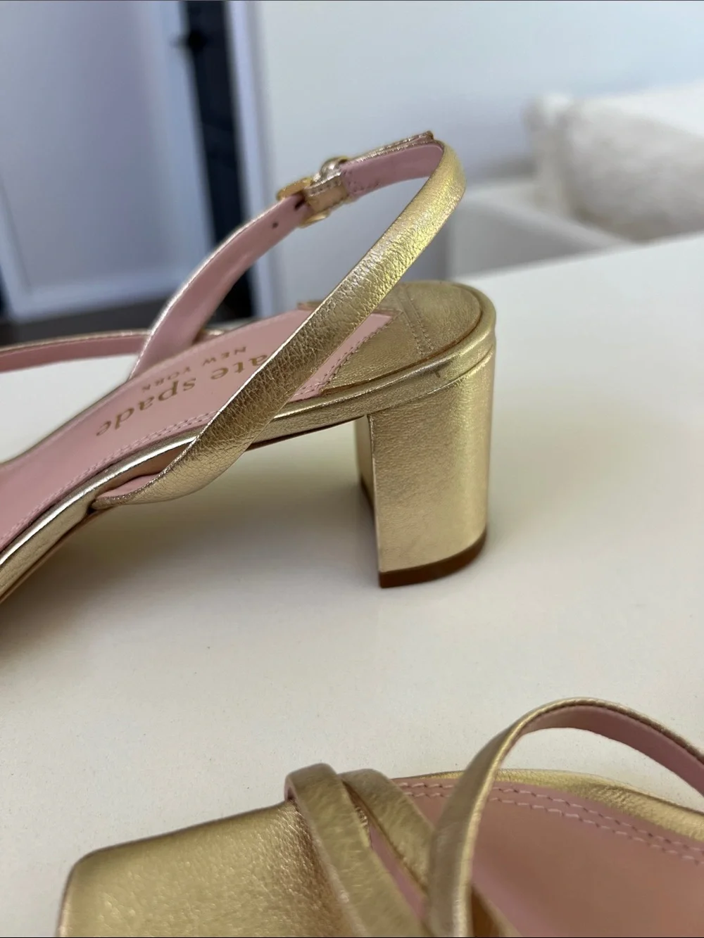 Kate Spade aisha metallic gold tone open toe strappy sandals low heels 7